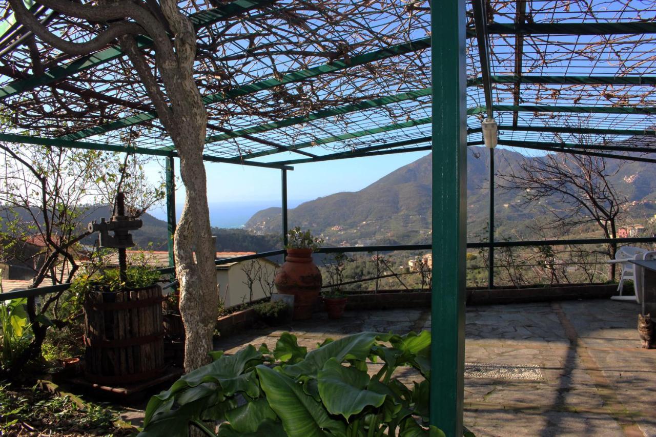 Cottage La Terrazza Леванто Екстериор снимка