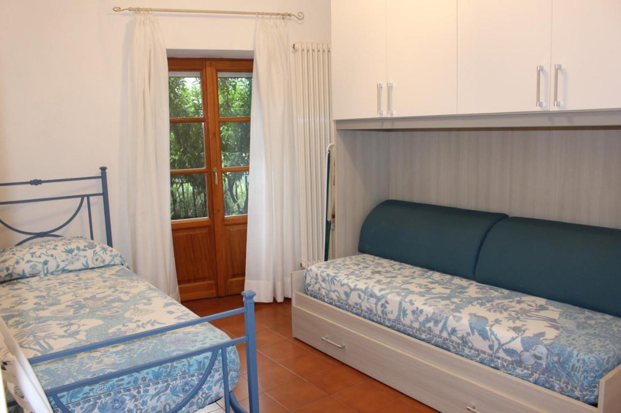 Cottage La Terrazza Леванто Екстериор снимка