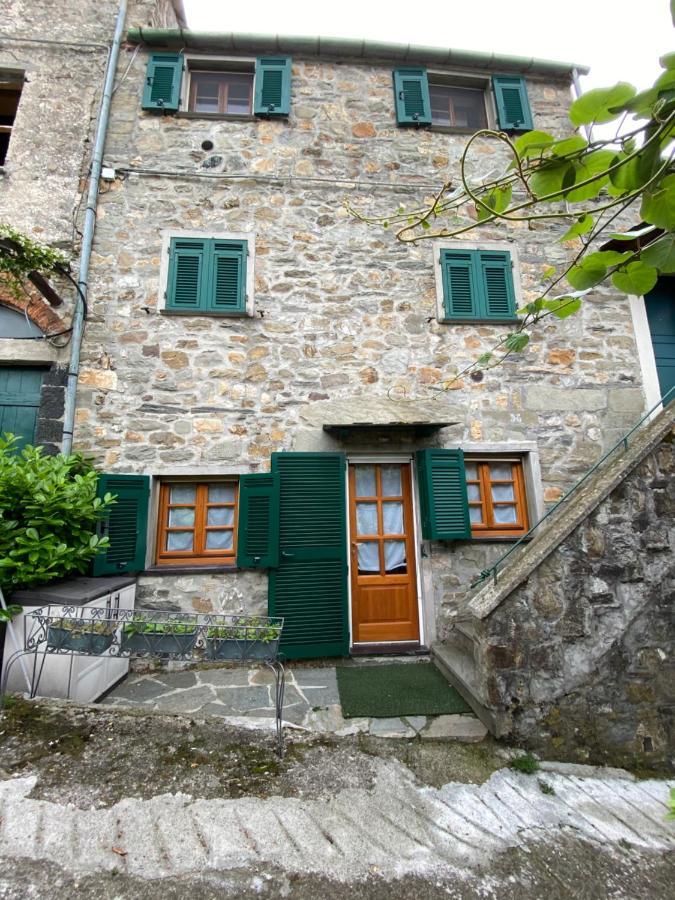 Cottage La Terrazza Леванто Екстериор снимка